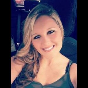 Meet your Posher, Lindsey